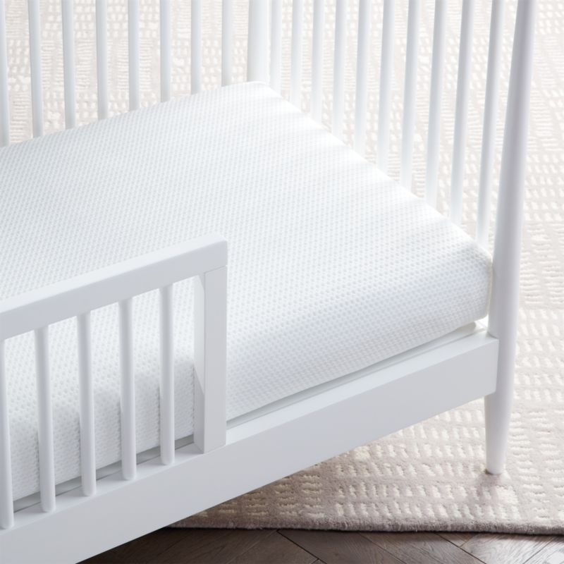 crib and matress