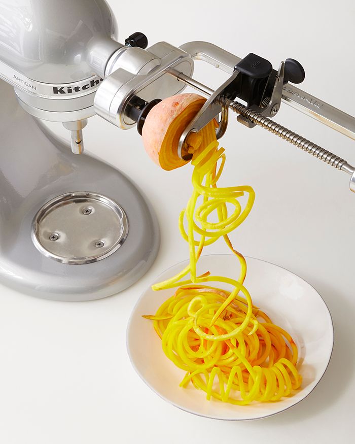 What is a Spiralizer and what to do with it? - Foodology Geek