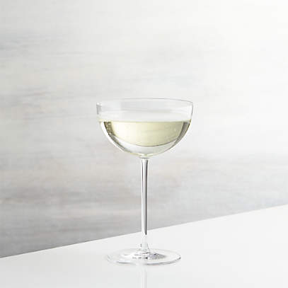 stem champagne glasses