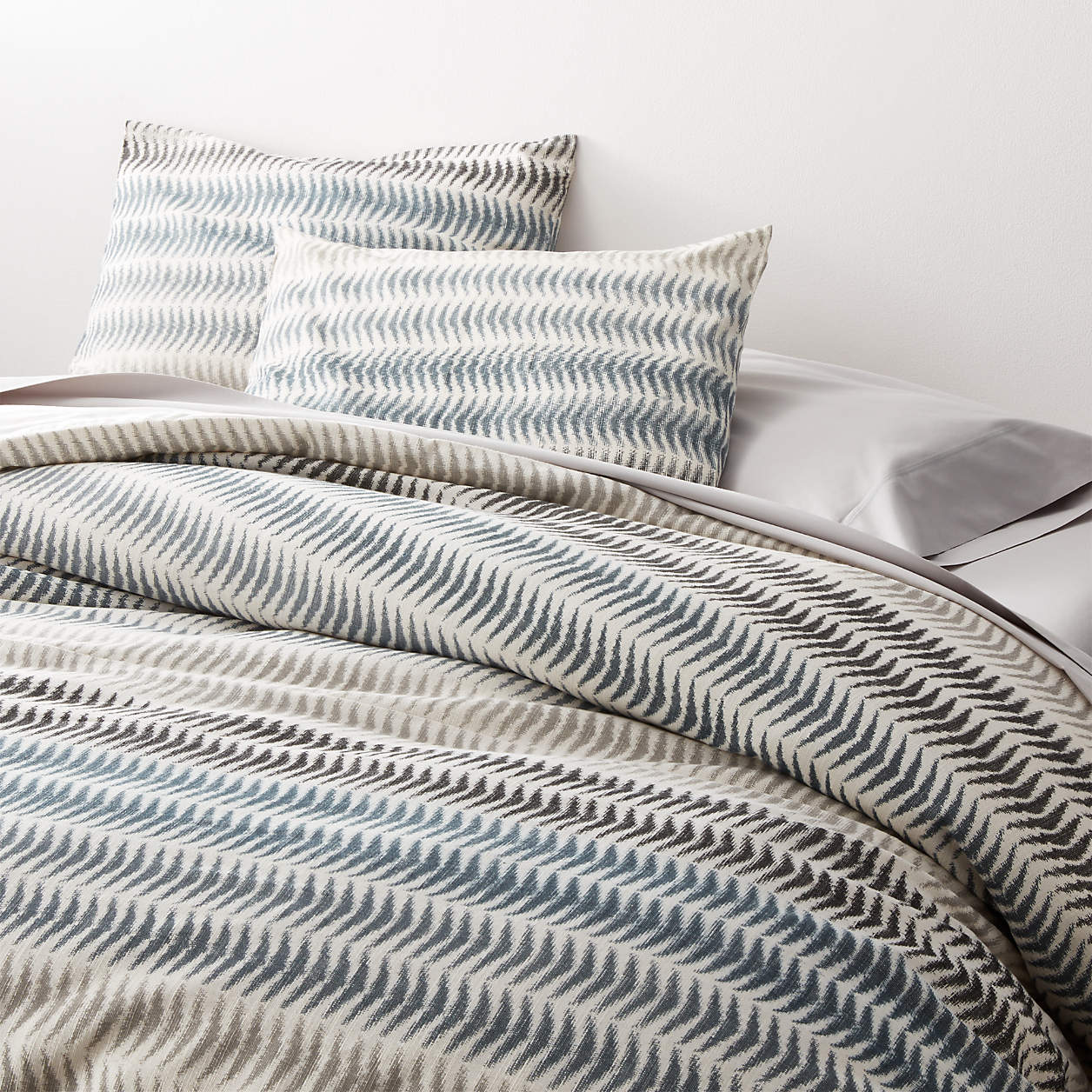Carmelo Patterned Full/Queen Duvet Cover + Reviews | Crate and Barrel