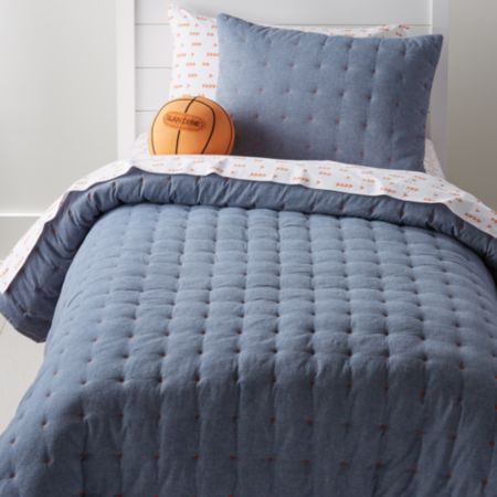 Chambray Blue Full Queen Quilt Reviews Crate And Barrel