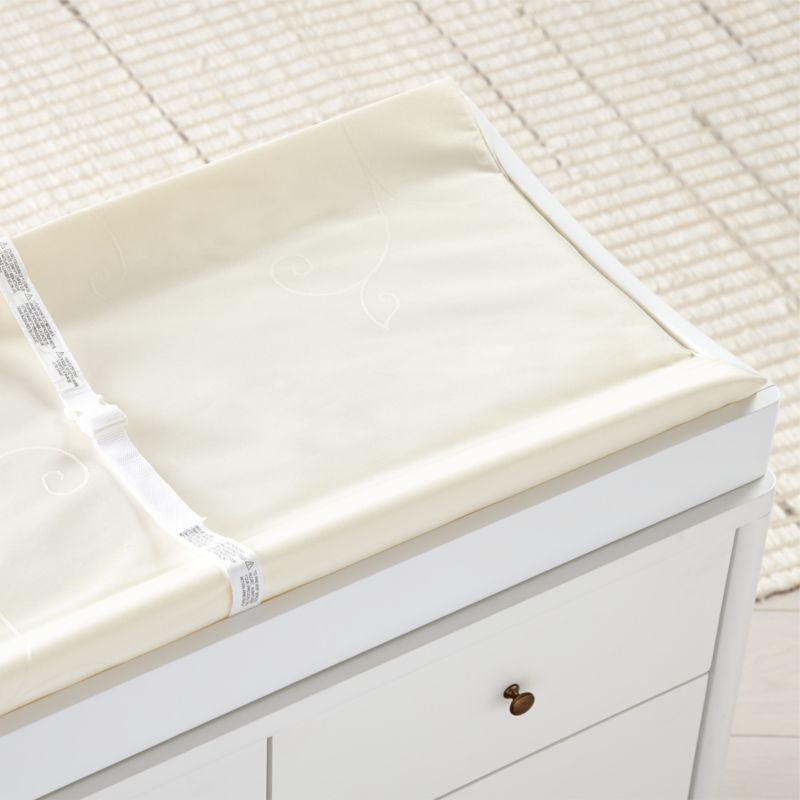 contoured changing pad