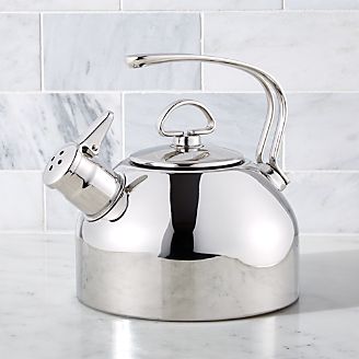 Chantal © Classic Stainless Steel Whistling Tea Kettle