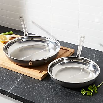 Cuisinart ® MultiClad Unlimited ™ Fry Pans
