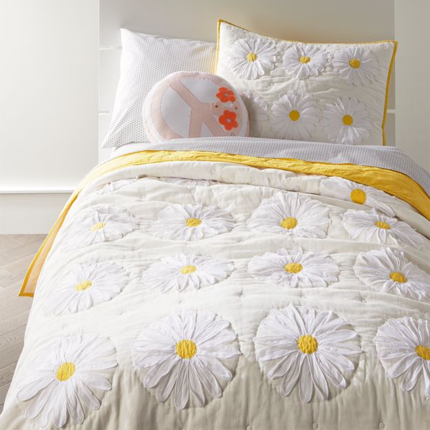 Daisy Quilt | Crate and Barrel