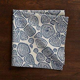 Paper and Cloth Napkins | Crate and Barrel