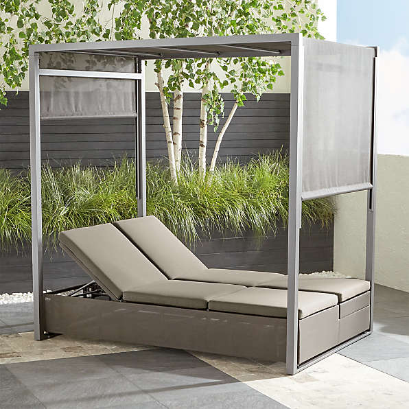 Outdoor Chaise Lounges Canopies Crate And Barrel
