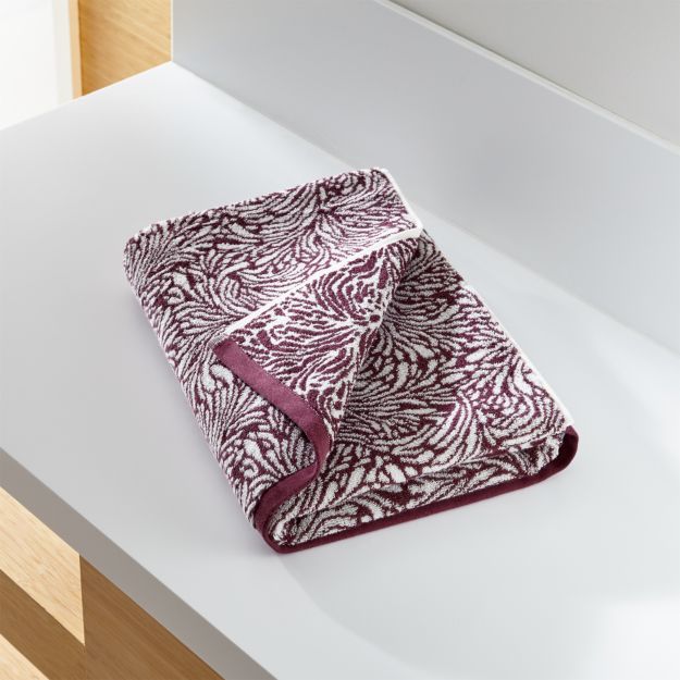 Ellio 550Gram Organic Plum Bath Towel + Reviews Crate and Barrel