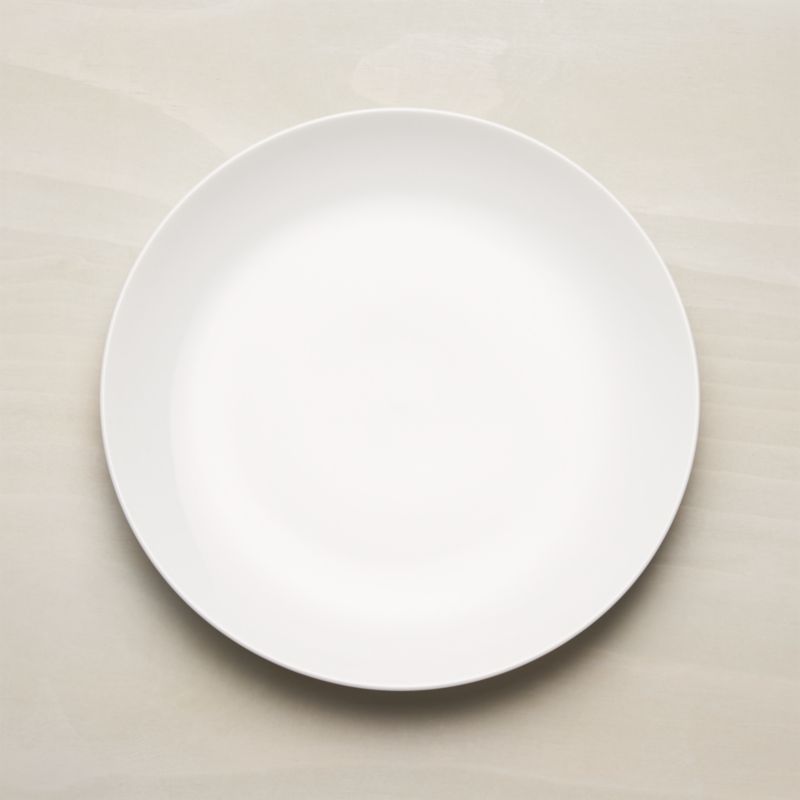 Essential Dinner Plate + Reviews | Crate and Barrel