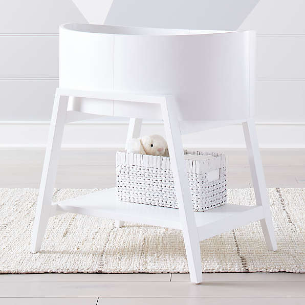 crate and kids bassinet