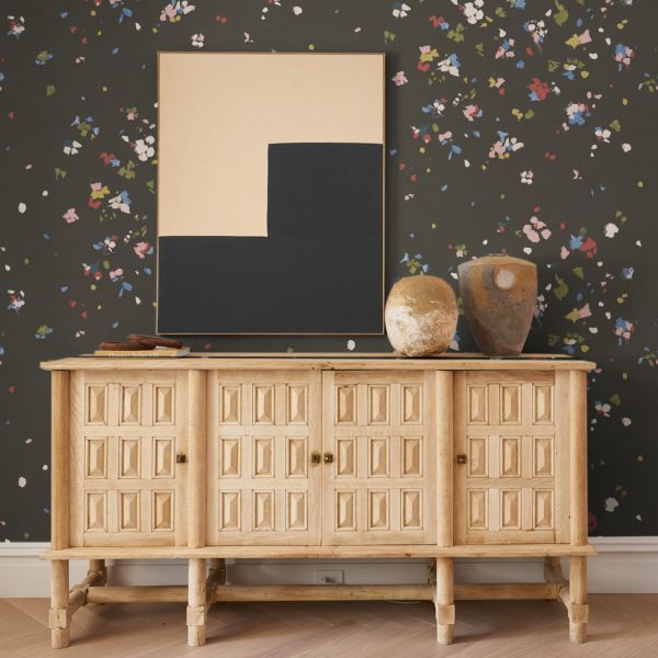 Backdrop Fairfarren Dark Multicolor Wallpaper