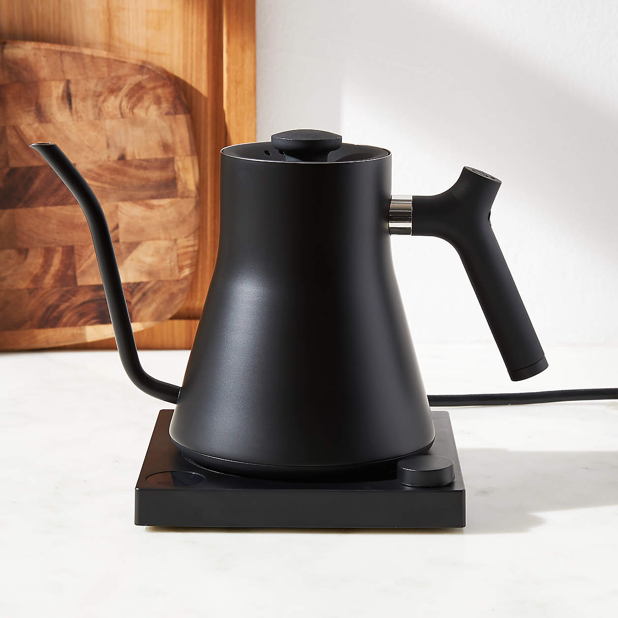 Fellow Stagg Matte Black Electric Kettle + Reviews Crate and Barrel