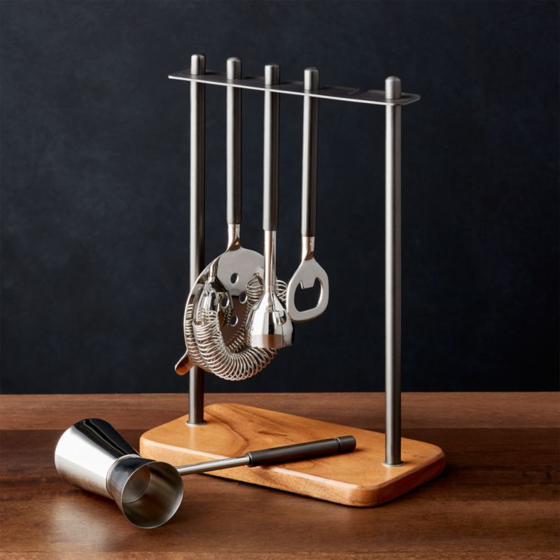 bar tool set with shaker