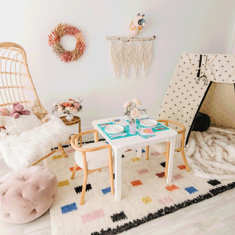 Crate and kids on sale table and chairs