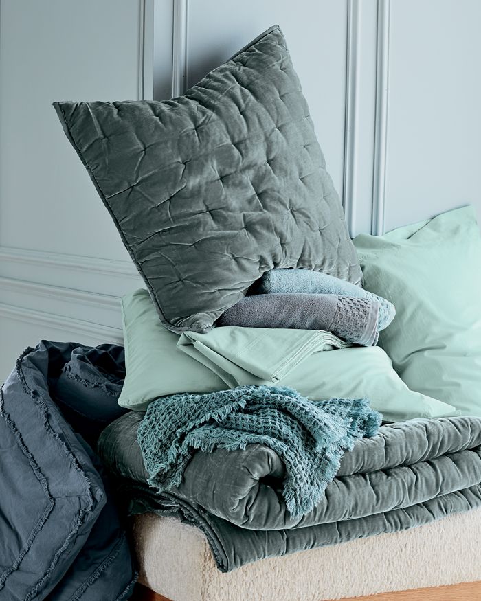 Definitive Guide to Bedding Accessories- Bedding Essentials