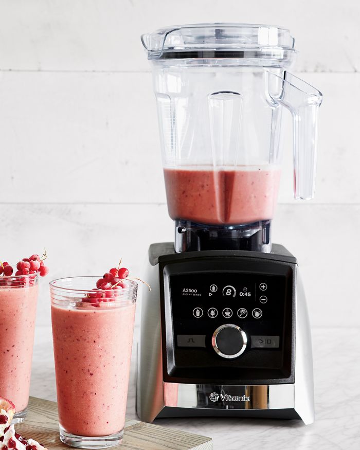 Making a Mint Smoothie w/ the Vitamix Personal Cup Adapter