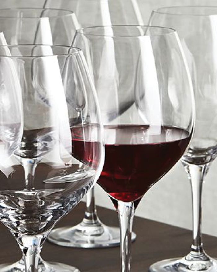 How to Host a Wine Tasting Party