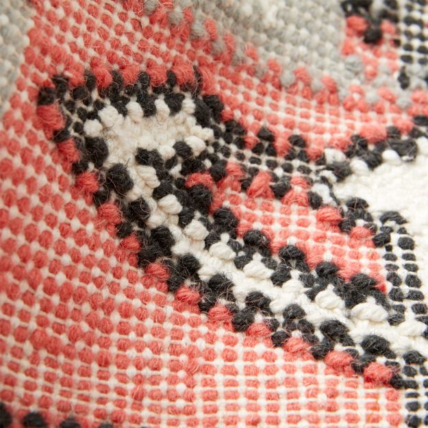 Fringe Medallion 4 x 6' Rug Crate and Barrel