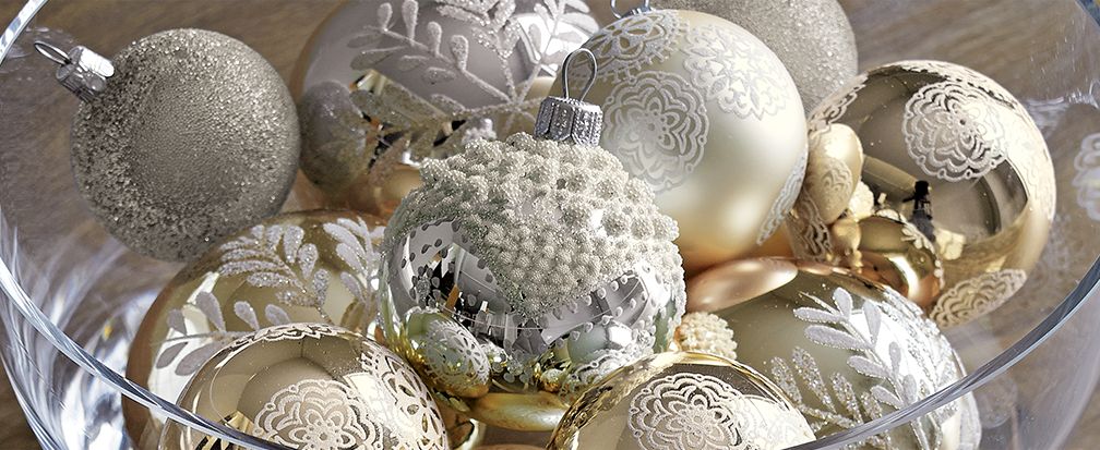 Christmas Ornament Decorating Ideas | Crate and Barrel