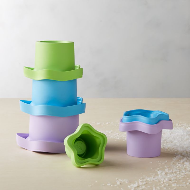 green toys stacking cups