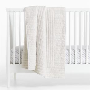 Image of Comfy Tee Keepsake Stitched Grey 100% Organic Cotton Jersey Crib Quilt