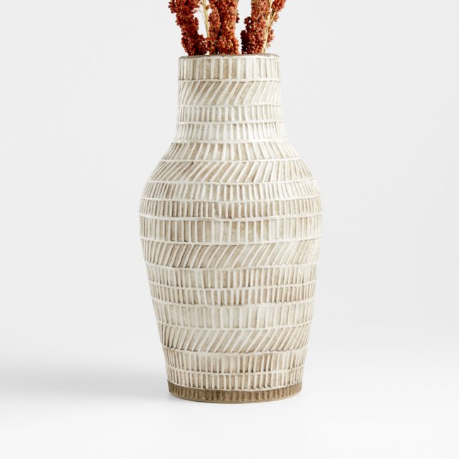 Online Designer Combined Living/Dining Lati Vase