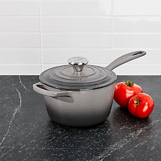 Le Creuset ® Signature 1.75-qt. Oyster Saucepan with Lid