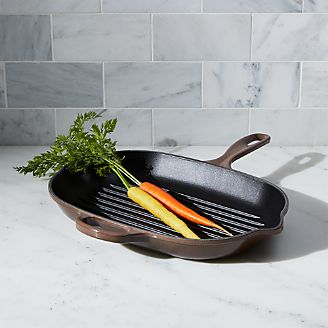 Le Creuset ® Signature Truffle Oblong Grill Pan