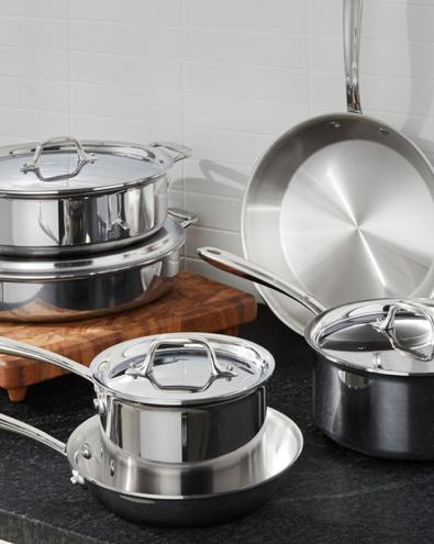 Housewares And Kitchen Store Crate And Barrel