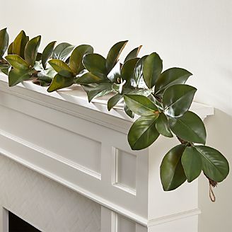 Magnolia Garland