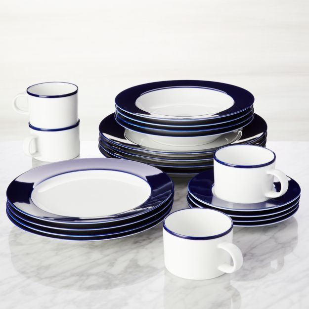 Porcelain Dinnerware Set Buying Guide: 5 Key Factors to Consider