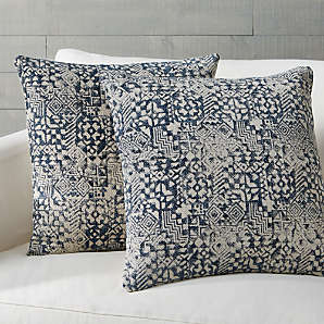 deep blue throw pillows