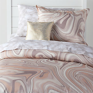 25 Off The Big Bedding Sale Crate And Barrel Canada