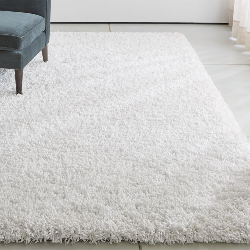 white fluffy rug small