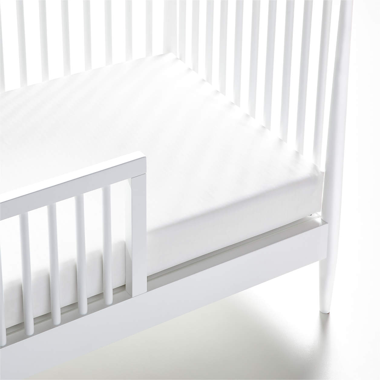 Classic 150 Organic Crib Mattress by Naturepedic + Reviews Crate and