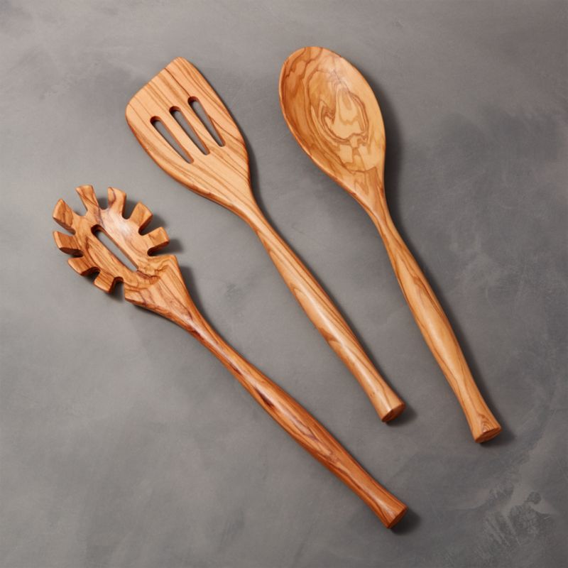 Olivewood Utensils Crate And Barrel   OlivewoodToolsGroupFHF16