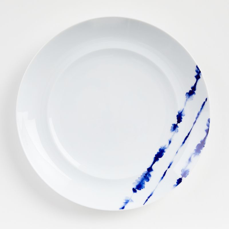 white dinner plates