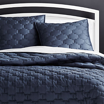Quilts Coverlets Free Shipping Crate And Barrel