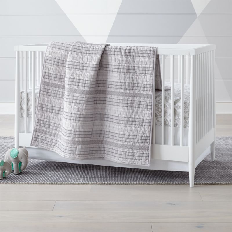 grey baby quilt