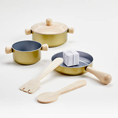 wooden play pots and pans