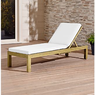 Outdoor Chaise Lounges Crate And Barrel Regatta Natural Chaise Lounge With Sunbrella Cushion