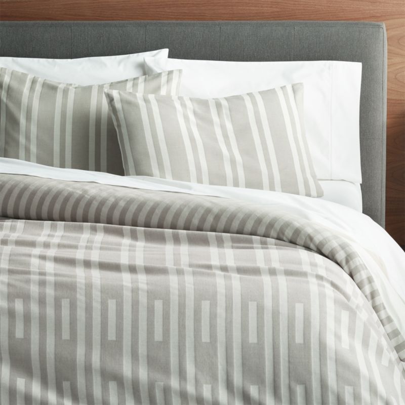 Rhesi Grey And White Duvet Covers And Pillow Shams Crate And Barrel