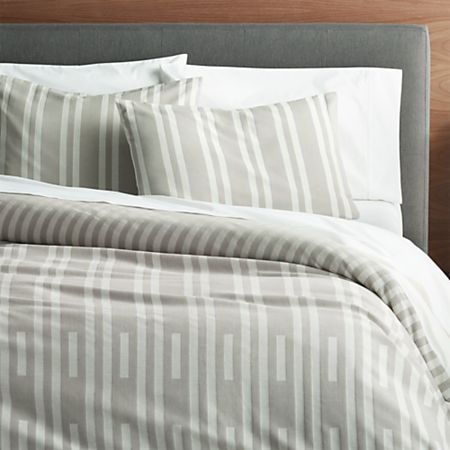 Rhesi King Grey And White Duvet Cover Reviews Crate And Barrel