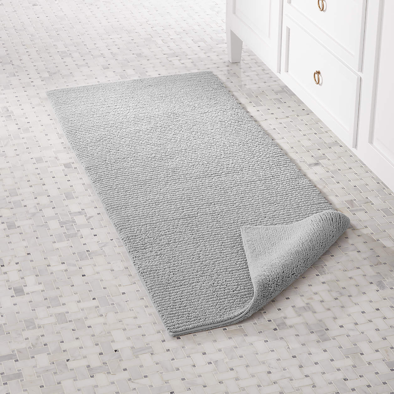 Rylan Silver Reversible Bath Rug 24"x60" + Reviews Crate and Barrel