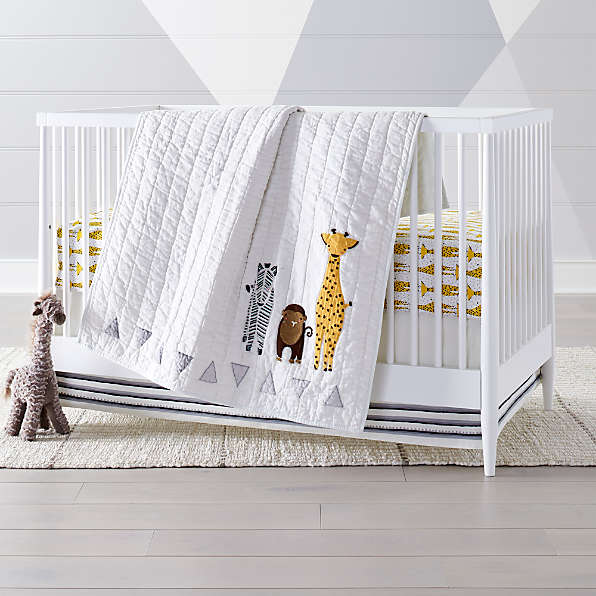 giraffe baby nursery