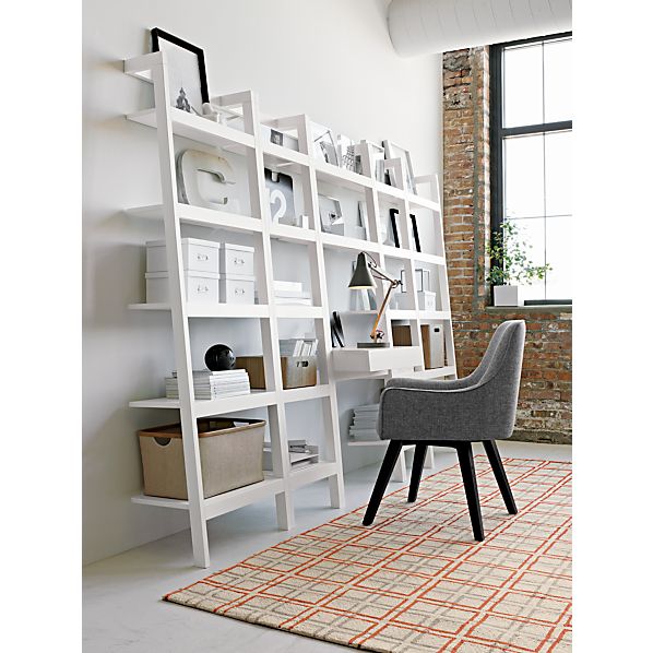 Sawyer White Leaning Desk Reviews Crate And Barrel