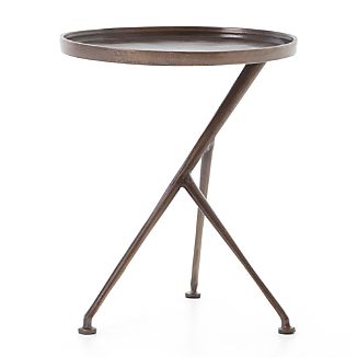 Cecilia Antique Rust Round Metal Accent Table Cecilia Antique Rust Round Metal Accent Table
