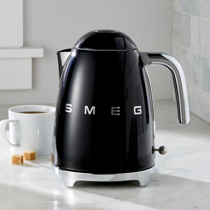 Smeg Black Retro Electric Kettle + Reviews | Crate and Barrel