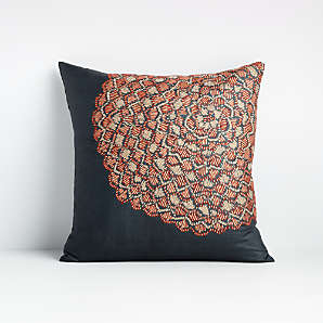 Throw Pillows: Decorative and Accent 