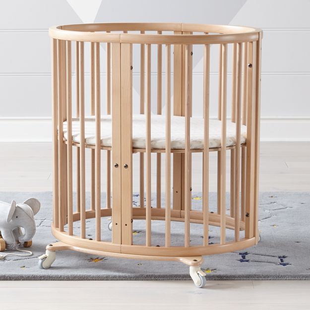 Stokke Natural Convertible Sleepi Mini Crib with Organic Cotton